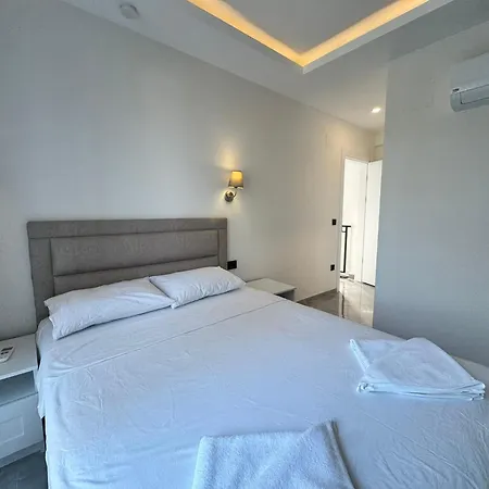 Breeze - Luxury 4br - River 50m فيلة *