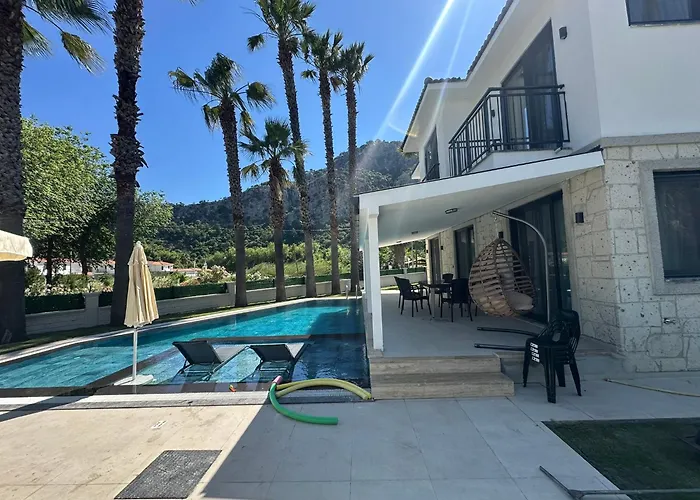 Вилла Breeze - Luxury 4br - River 50m